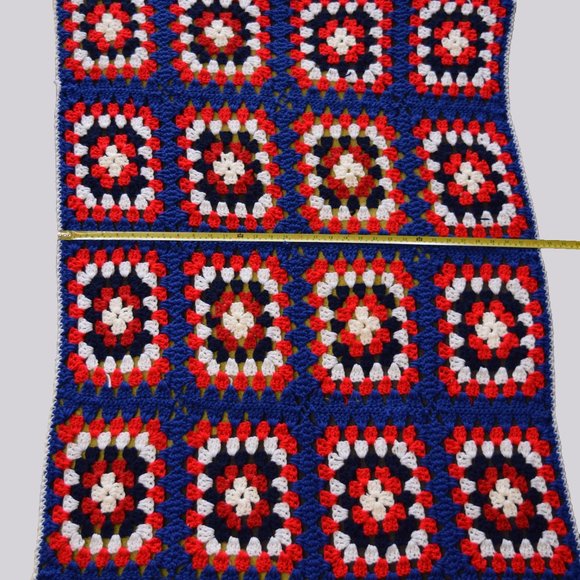 Patriotic Granny Squares Afghan Throw Lap Blanket Handmade Red White Blue Cottag - Picture 13 of 13